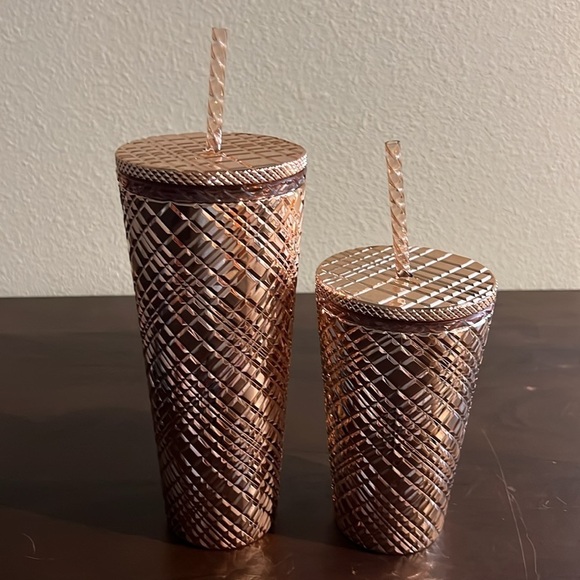 Starbucks Christmas 2023 Rose Gold Jeweled Venti and Grande Tumblers - Picture 2 of 7